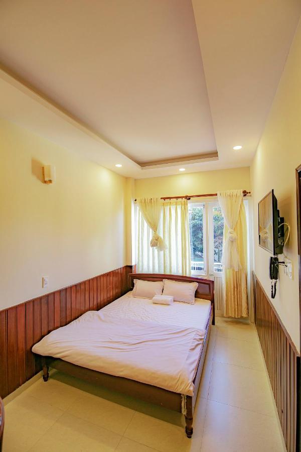 Bong Hong Hotel Da Lat Exterior photo